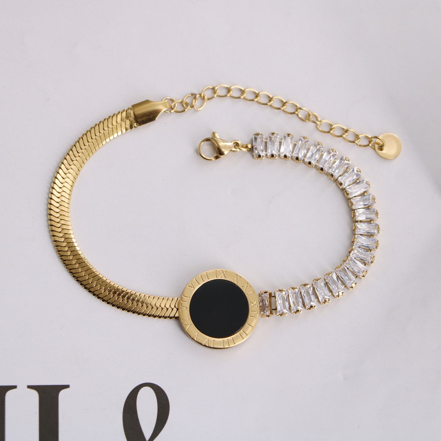 Simple Style Roman Round Black with Numeral Bracelets