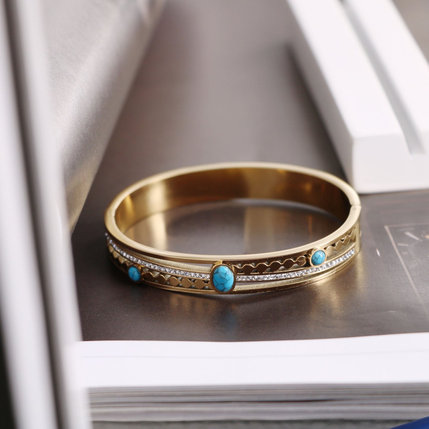 Oval Titanium Steel 18K Gold Plated Turquoise Bangle
