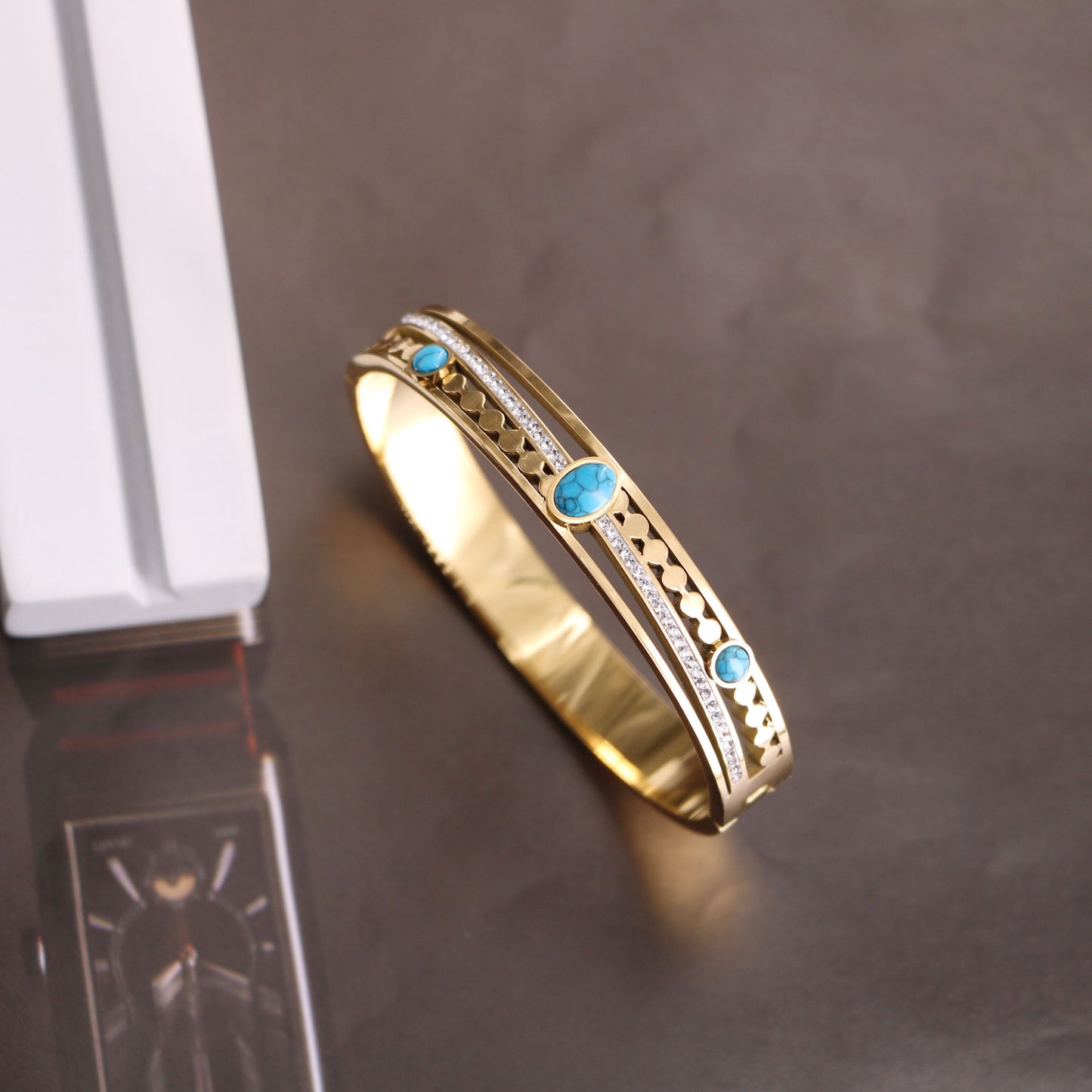Oval Titanium Steel 18K Gold Plated Turquoise Bangle